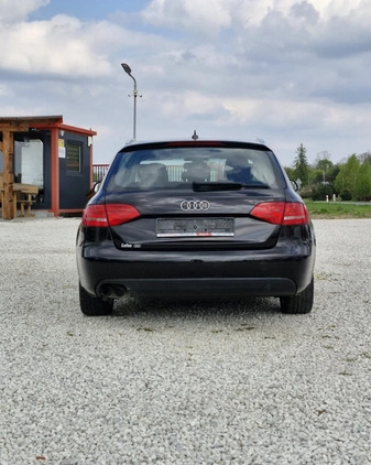 Audi A4 cena 34999 przebieg: 121969, rok produkcji 2010 z Tykocin małe 407